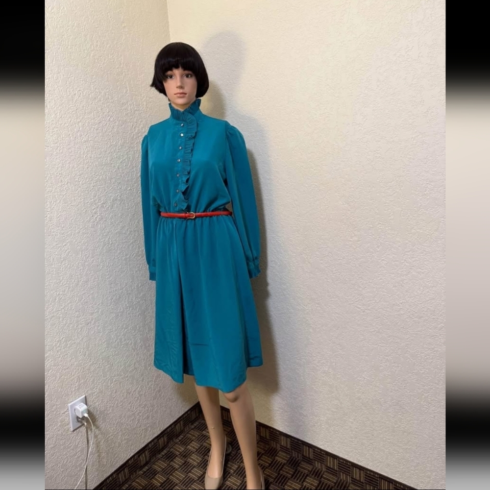 Teal Long-Sleeve Dress with Red Belt